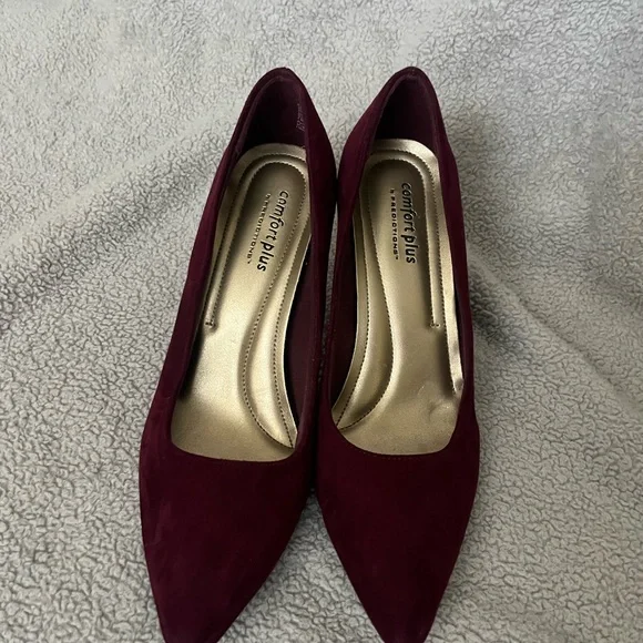 Heels - Picture 4 of 5